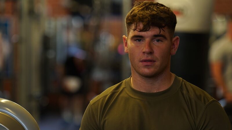 Ob Soldaten zu ihrer Einheit zurück dürfen oder entlassen werden, hängt auch von ihrem Verhalten in Haft ab. – Bild: Emporium Productions Ltd /​ ZDF und Emporium Productions Ltd