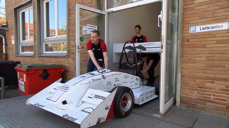 Munich Motorsports baut Monoposto-Rennwagen. – Bild: Spiegel TV