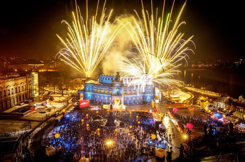Semperoper – Bild: MDR/​Semper Opernball/​Toni Kretsc