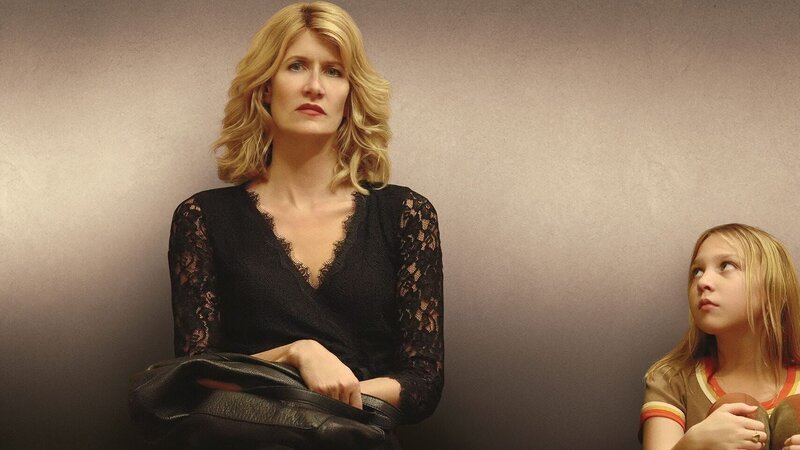 L-R: Jennifer ( Laura Dern), Jenny (Isabelle Nélisse) – Bild: ZDF L-R: Jennifer ( Laura Dern), Jenny (Isabelle Nélisse) – Bild: ZDF