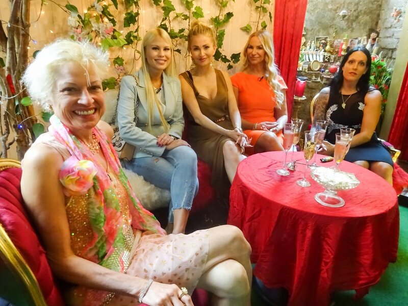 V.l.: Kandidatin Meret, Lara, Sophie, Daniela, Theresa – Bild: MG RTL D /​ Constantin Ent.