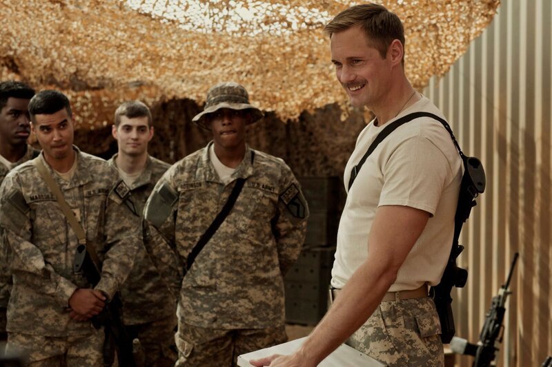Sergeant Deeks (Alexander Skarsgård, r.) – Bild: CH Media Sergeant Deeks (Alexander Skarsgård, r.) – Bild: CH Media