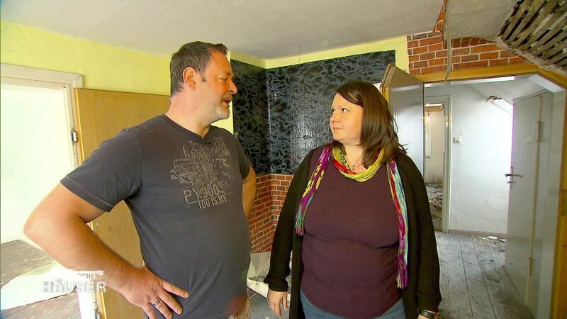 Ingo und Ilona haben ein Schnäppchenhaus gekauft … – Bild: RTL II