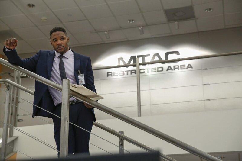 Ermittelt gemeinsam mit dem NCIS-Team: MI6 Officer Clayton Reeves (Duane Henry) … – Bild: PLURIMEDIA (CBS Broadcasting, In)