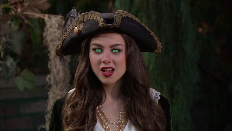 Phoebe Thunderman (Kira Kosarin) – Bild: ViacomCBS