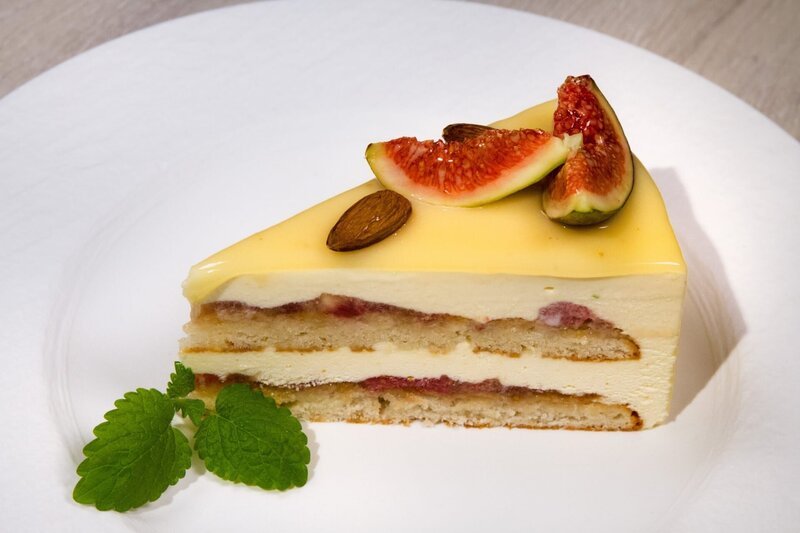 Feigen-Mandel-Torte. – Bild: ORF/​Interspot Film