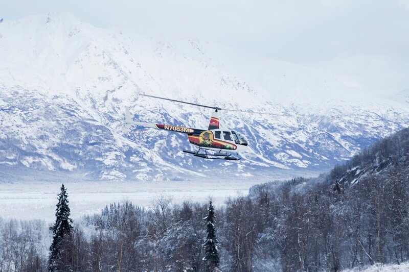 Tim Kennedy learns how to fly and emergency land a rescue helicopter in Whittier, Alaska. – Bild: Discovery Communications