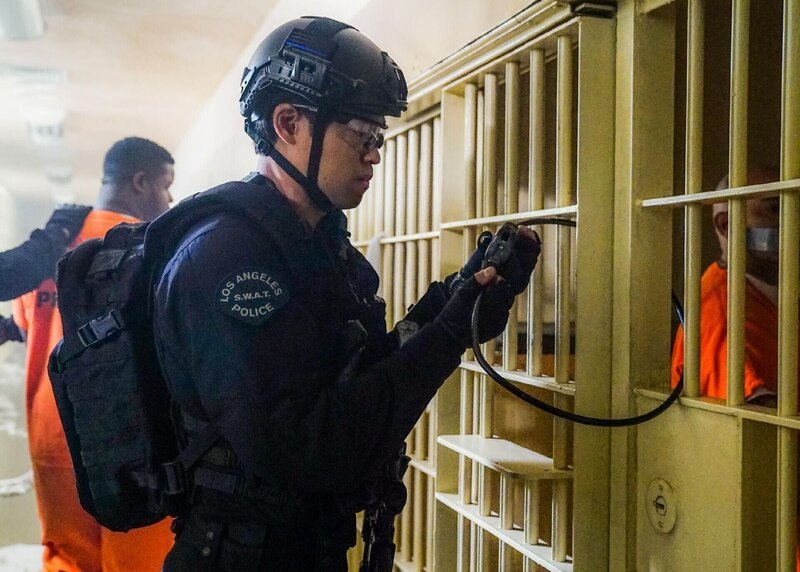 Victor Tan (David Lim) – Bild: RTL /​ Sony Pictures Television Inc. and CBS Studios Inc.