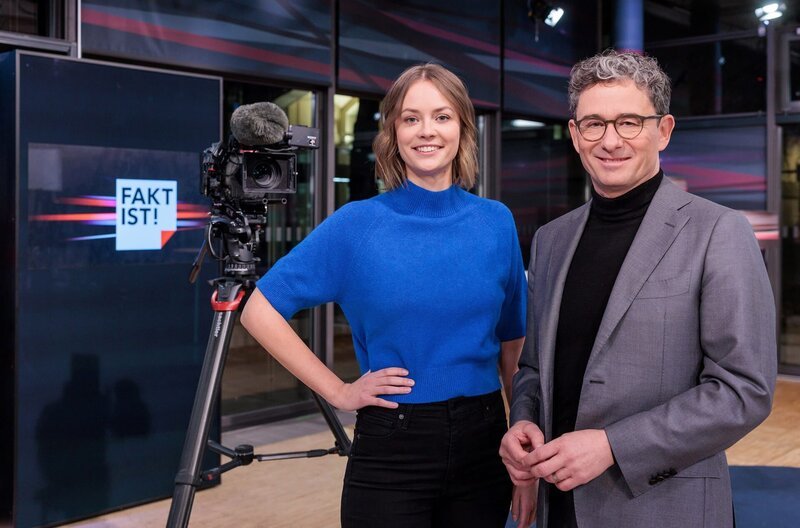 „Fakt ist!“ aus Dresden mit Friederike Schicht und Andreas F. Rook – Bild: MDR/​Marco Prosch