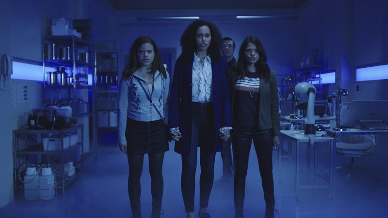 (v.l.n.r.) Maggie Vera (Sarah Jeffery); Macy Vaughn (Madeleine Mantock); Mel Vera (Melonie Diaz) – Bild: The CW Network, LLC