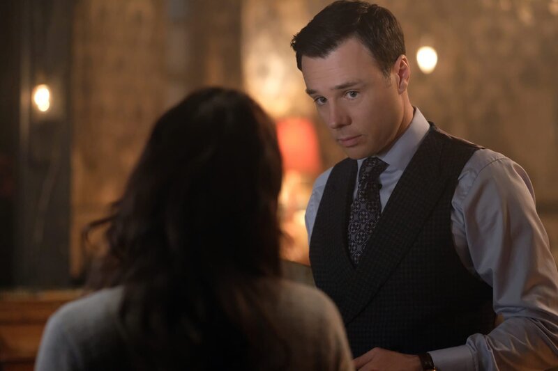 Harry Greenwood (Rupert Evans) – Bild: The CW Network, LLC. All Rights Reserved. /​ Robert Falconer Lizenzbild frei