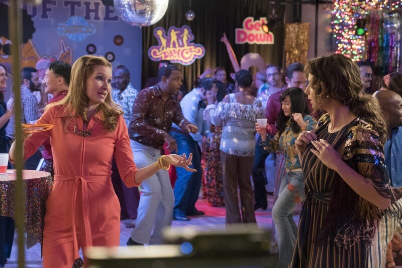 Sarah (Lennon Parham, l.); Maya DiMeo (Minnie Driver, r.) – Bild: 2017–2018 American Broadcasting Companies. All rights reserved. Lizenzbild frei