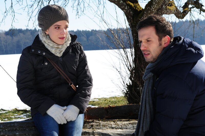 Tanja (Judith Hildebrandt, l.); Nils (Florian Stadler, r.) – Bild: ARD /​ Ann Paur