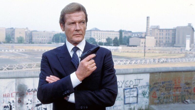 James Bond (Roger Moore) – Bild: VOX James Bond (Roger Moore) – Bild: VOX