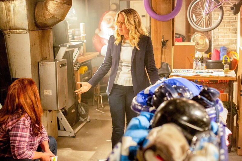Jessica St. Clair (Chloe Brown Mueller) – Bild: ORF/​Disney/​ABC/​Michael Ansell