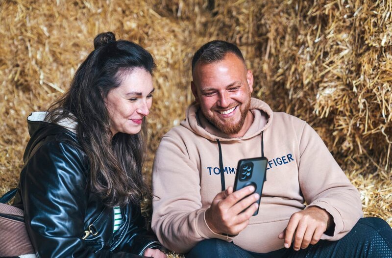 Friedrike Franke und Tommy Petrovic – Bild: MDR/​Yellowtable/​Albrecht Elstermann