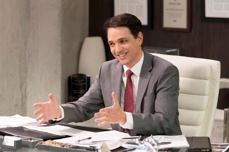 Alviti (Ralph Macchio) +++ – Bild: RTL /​ © 2017 Sony Pictures Television Inc. and CBS Studios Inc. All Rights Reserved
