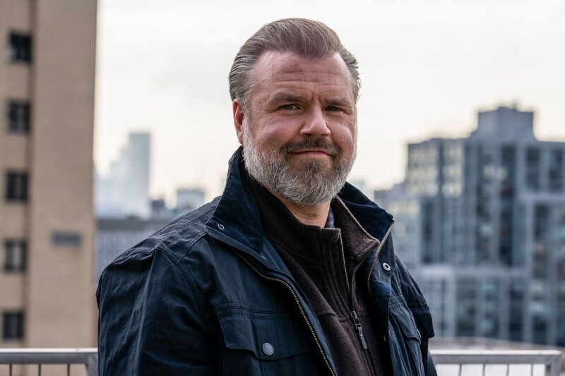 Dr. Iggy Frome (Tyler Labine) Die Verwendung des sendungsbezogenen Materials ist nur mit dem Hinweis und Verlinkung auf RTL+ gestattet. – Bild: NBC
