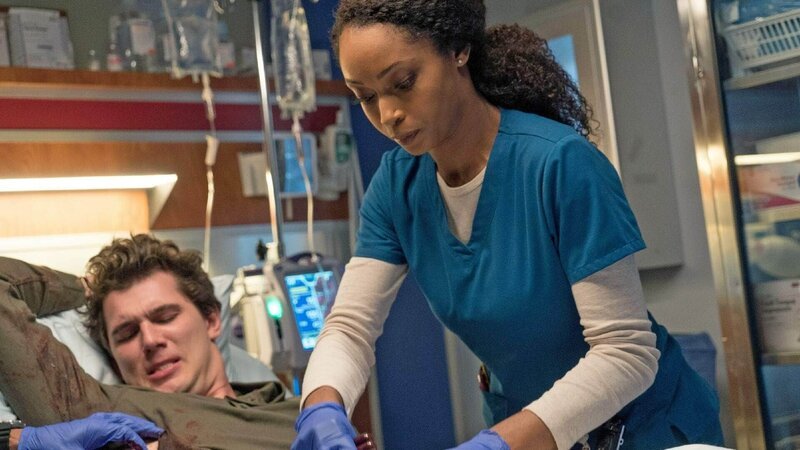 Danny (Nick Marini) und April Sexton (Yaya DaCosta) – Bild: RTL /​ Elizabeth Sisson /​ NBC