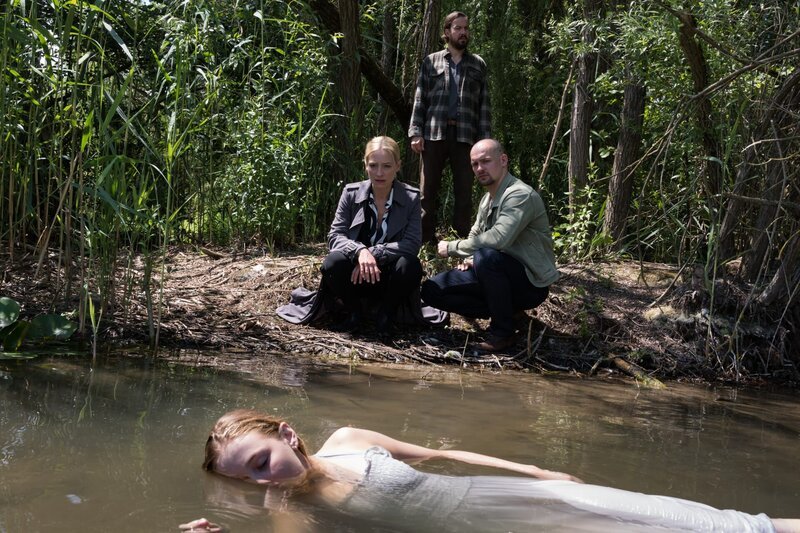 (v.l.n.r.) Julia Durant (Sandra Borgmann); Rolf Grumack (Michael Sideris); Felix Dombrowski (Eric Stehfest) – Bild: SAT.1 /​ Christian Lüdeke