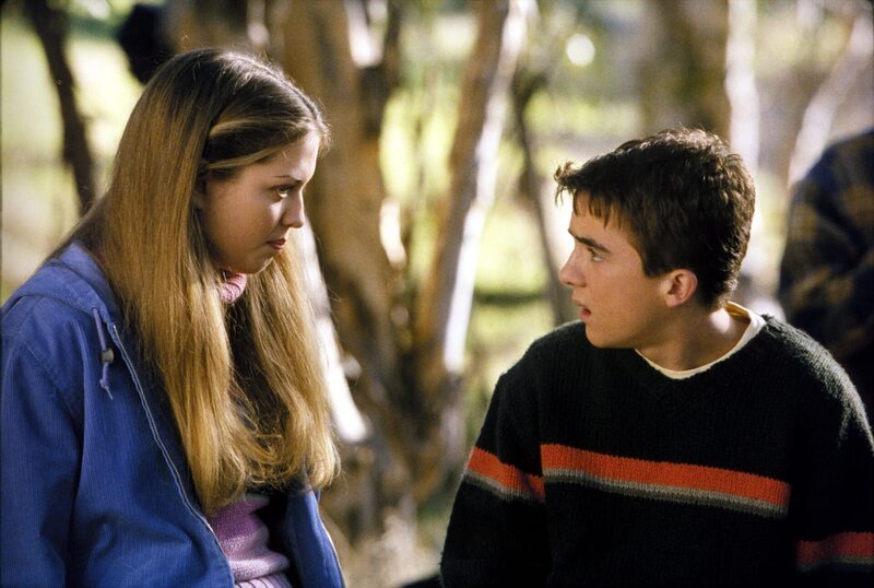 Laurie (Lauren Storm), Frankie Muniz (Malcolm). – Bild: ViacomCBS