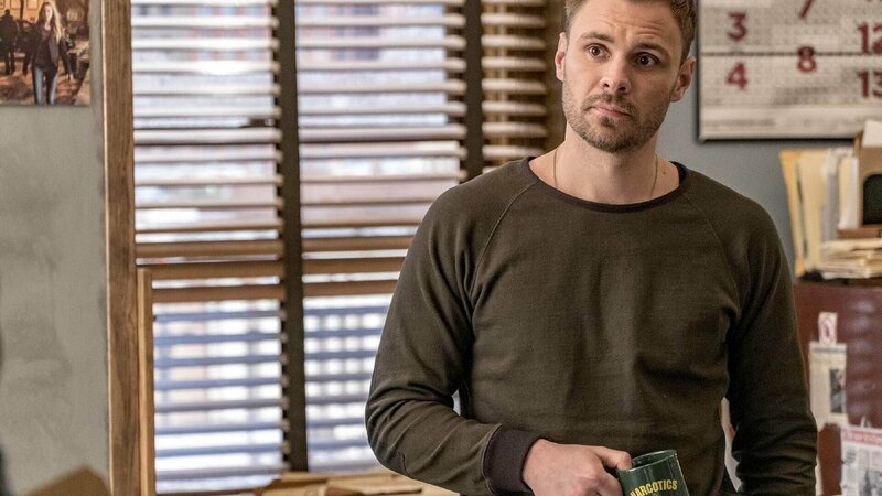 Adam Ruzek (Patrick John Flueger) – Bild: TVNOW /​ NBCUniversal