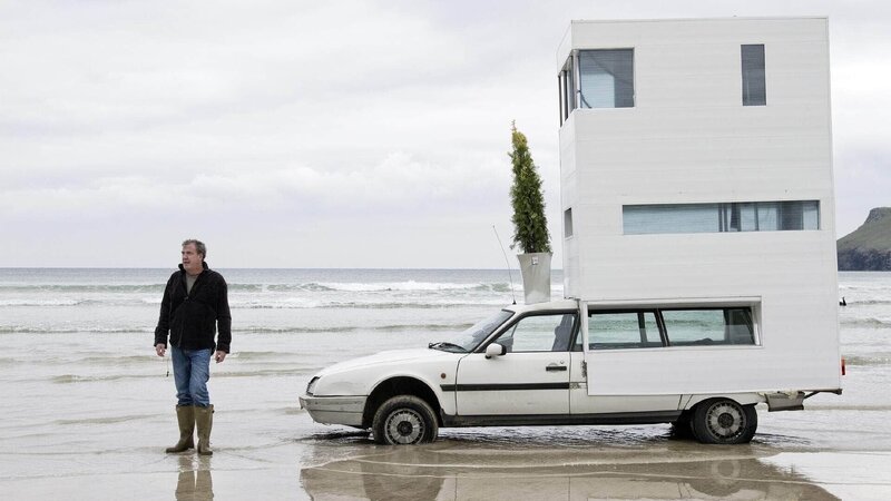 Jeremy Clarkson’s Citron CX Estate ist nun ein Wohnmobil. – Bild: TVNOW /​ © BBC