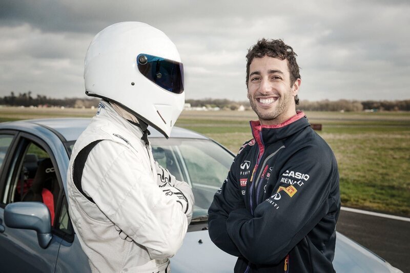 Picture Shows: The Stig and Daniel Ricciardo – Bild: MG RTL D /​ BBC Worldwide