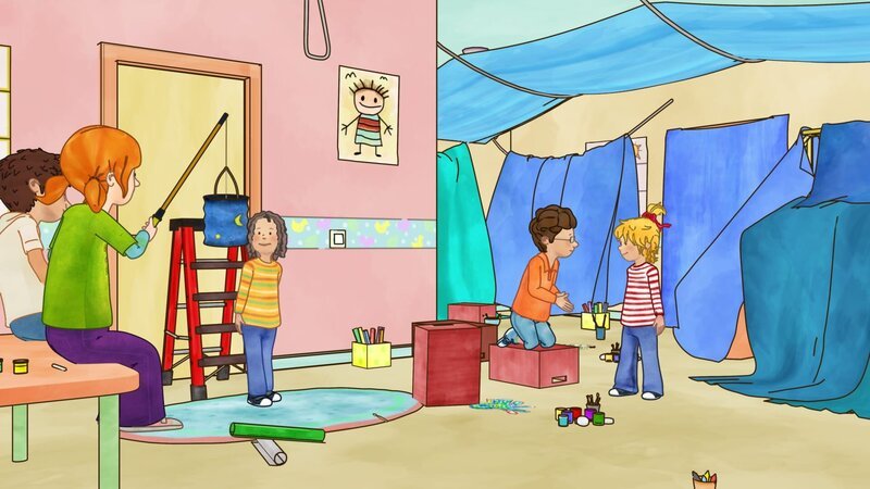 Conni und ihre Freunde Simon, Semire, Lars und Anna basteln das Bühnenbild für ihr Theaterstück, das in einer Unterwasserwelt spielt. – Bild: ZDF/​(c) Henning Windelband (Youngfilms GmbH)