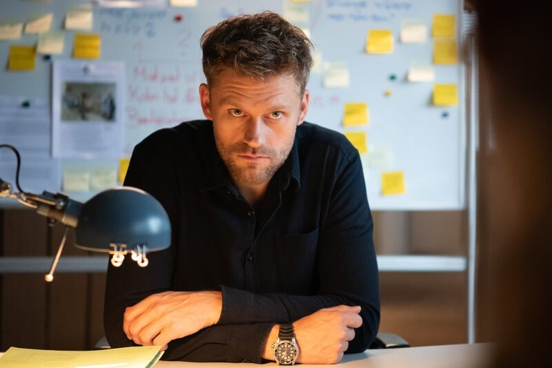 Elias Decker (Jens Atzorn) – Bild: SAT.1 /​ Christoph Assmann