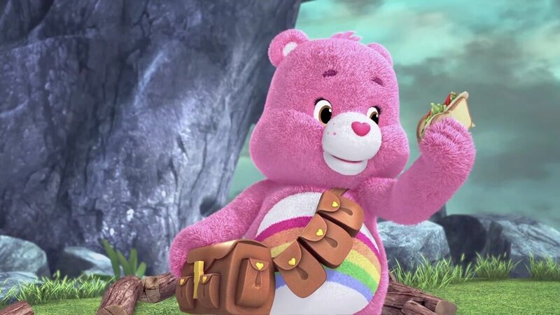 Hurrabärchi stärkt sich mit einem leckeren Sandwich. – Bild: KiKA/​TCFC