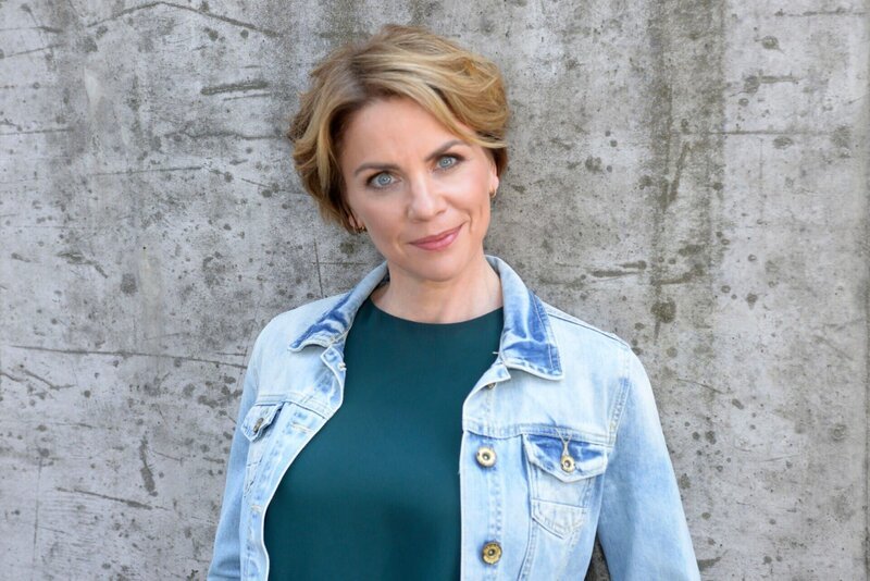 Gisa Zach spielt Yvonne Bode. – Bild: Rolf Baumgartner