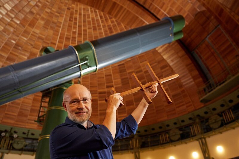 Der technische Fortschritt eröffnete uns immer mehr neue Welten. Harald Lesch auf den Spuren der Entdecker und den Folgen ihrer Entdeckungen. – Bild: ZDF