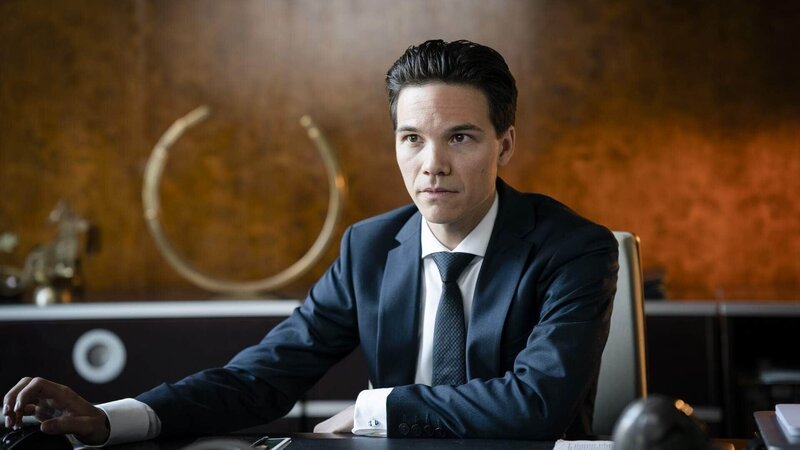 Staatsanwalt Cordelis (Sebastian Urzendowsky) – Bild: RTL /​ MOOVIE /​ Stephan Rabold