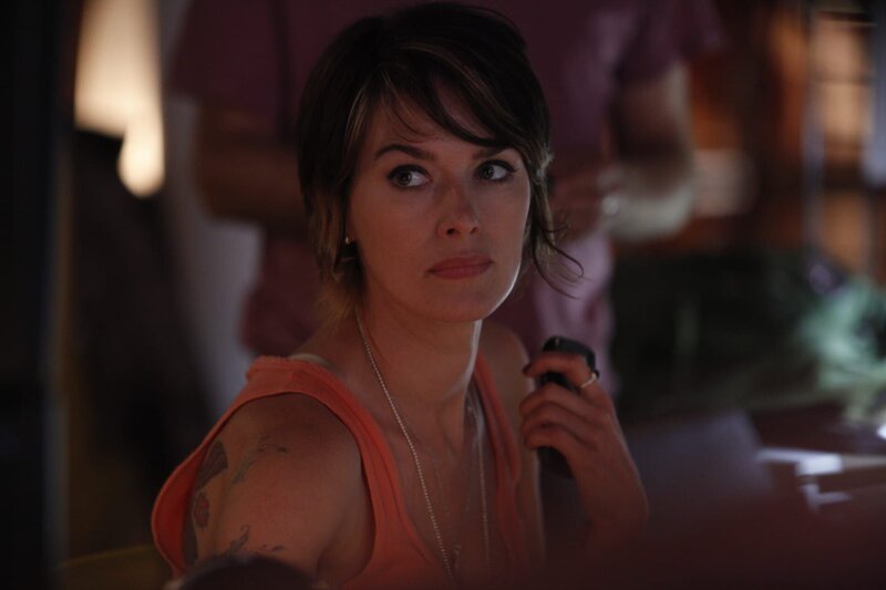 Sally (Lena Headey) – Bild: Will Hart /​ Will Hart/​USA Network /​ Episodic /​ © USA Network