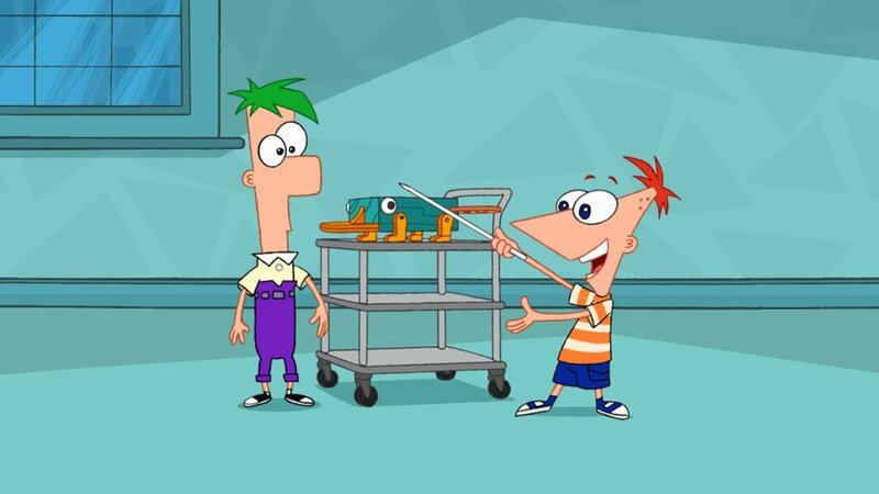 Candace hat einen Job in einem Spielzeugladen gefunden. Ihre Brüder inspiriert das, selber ein Spielzeug zu erfinden. – Bild: Disney