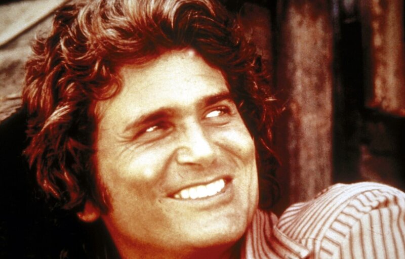 Charles Ingalls (Michael Landon) bewirtschaftet mit seiner Familie eine kleine Farm in Walnut Grove. – Bild: Worldvision