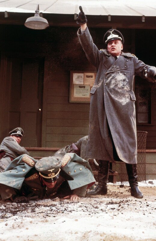 Colonel Wilhelm Klink (Werner Klemperer) – Bild: RTL NITRO