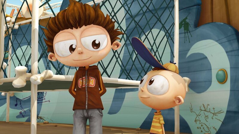 Angelo (l.) hilft seinem kleinen Bruder Peter, den Fisch zurück in den Freizeitpark zu bringen, damit dieser keinen Ärger bekommt. – Bild: Cake Entertainment