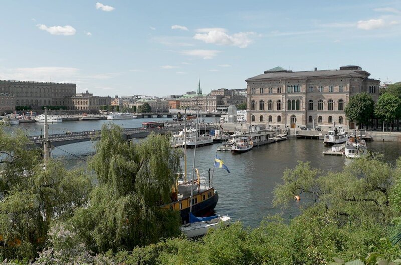 Chorgesang zur Stärkung des Gemeinschaftsgefühls: In kaum einem Land singen so viele Einwohner in einem Chor wie in Schweden. – Bild: Elephant Doc