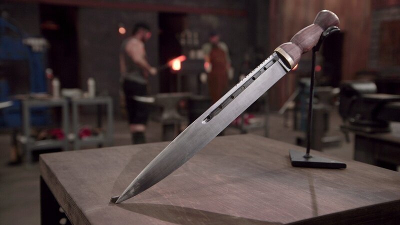 Forged in Fire Wettkampf der Schmiede Staffel5 EP Die Hellebarde – Bild: A&E Television Networks Lizenzbild frei