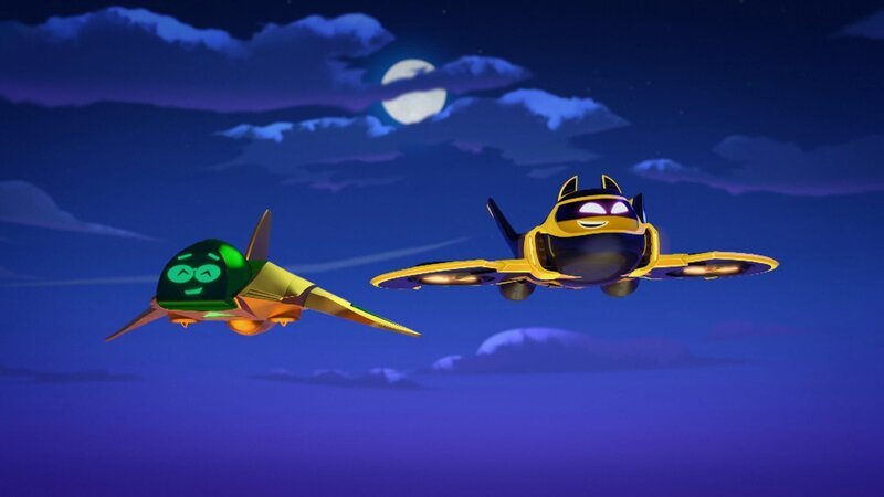 v.li.: Goldie, Batwing – Bild: Warner Bros. Entertainment Inc. / DC v.li.: Goldie, Batwing – Bild: Warner Bros. Entertainment Inc. / DC