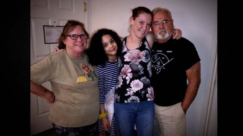 Gruppenfoto von vier Personen – Bild: uklib /​ Crime + Investigation /​ A+E Networks