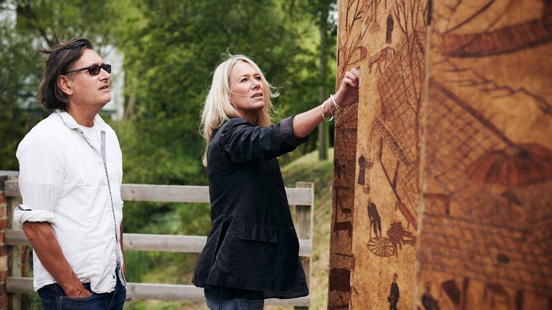 Paul O’Leary und Helen Parker – Bild: Warner Bros. Discovery