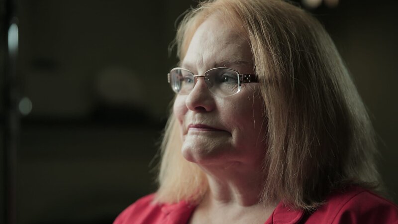 Debra Davis sits for an interview. – Bild: Discovery Communications