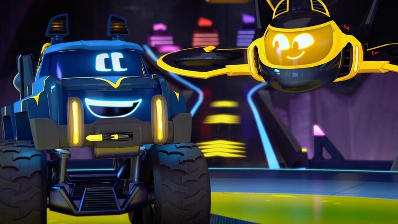 v.li.: Buff, Batwing – Bild: Warner Bros. Entertainment Inc. / DC v.li.: Buff, Batwing – Bild: Warner Bros. Entertainment Inc. / DC