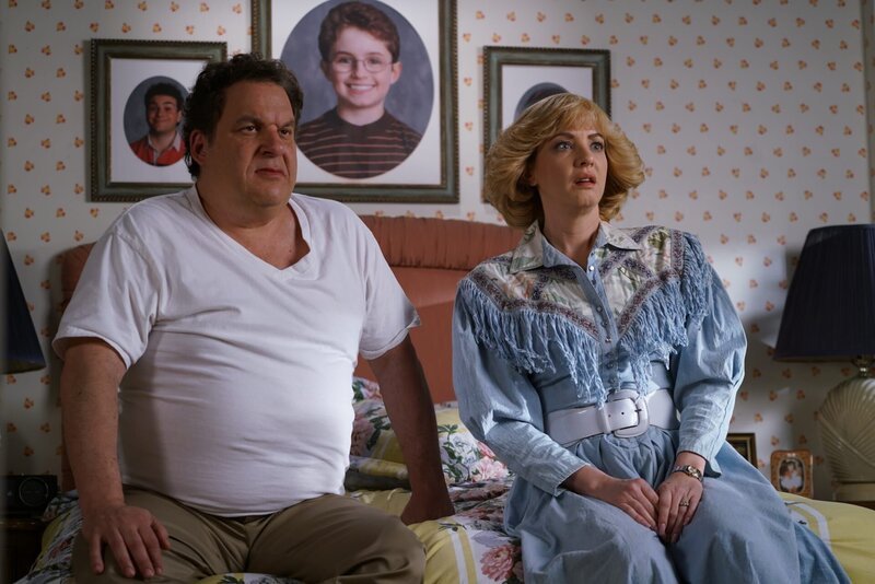 Murray Goldberg (Jeff Garlin, l.); Beverly Goldberg (Wendi McLendon-Covey, r.) – Bild: Sony Pictures Television Inc.