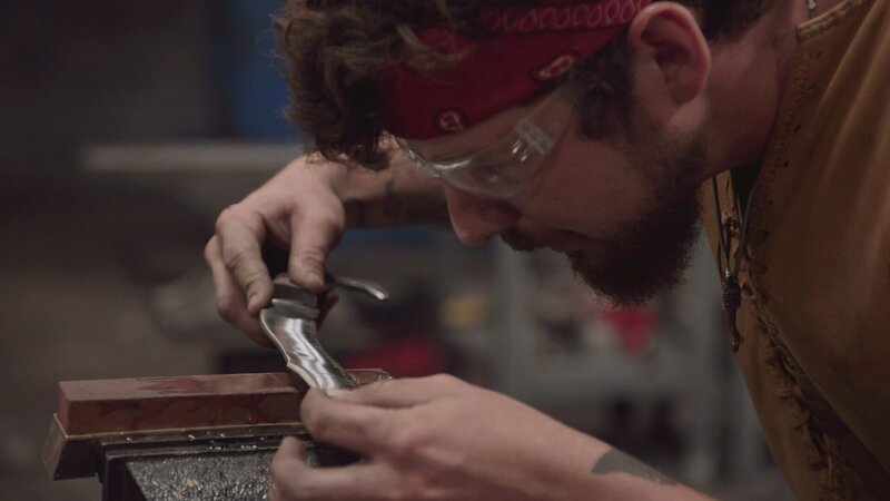 Forged in Fire Wettkampf der Schmiede Staffel5 EP Die polnische Karabela – Bild: A&E Television Networks Lizenzbild frei