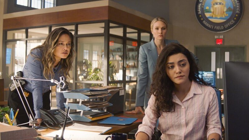 (v.l.n.r.) Jane Tennant (Vanessa Lachey); Kate Whistler (Tori Anderson); Lucy Tara (Yasmine Al-Bustami) – Bild: 2022 CBS Broadcasting Inc. All Rights Reserved. Lizenzbild frei