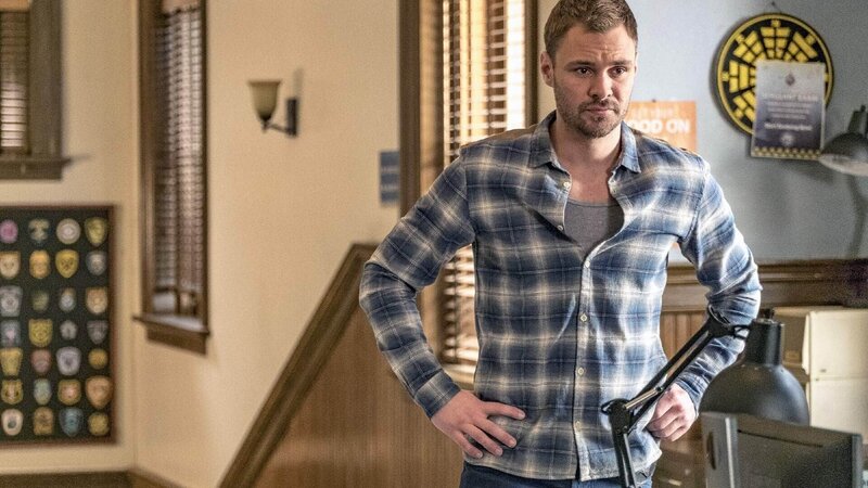 Adam Ruzek (Patrick John Flueger) – Bild: TVNOW /​ NBCUniversal